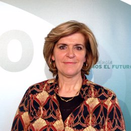 La secretaria de Educación del PSOE-A, Araceli Carrillo