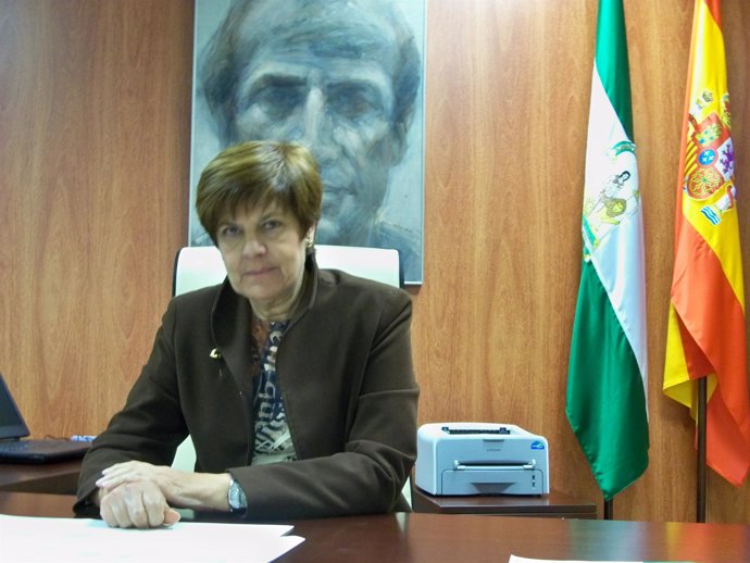 Josefina Cruz.