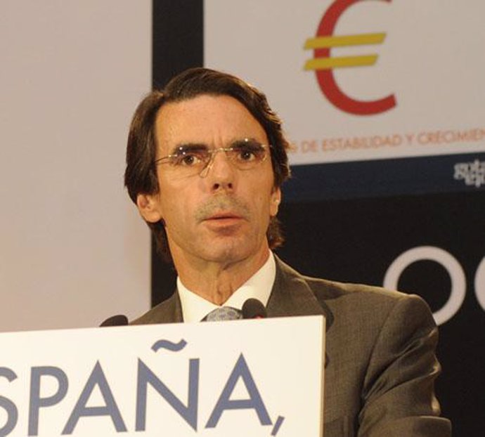 Aznar en un acto de las FAES