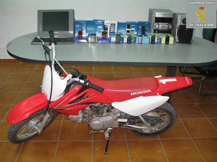 Efectos recuperados por la Guardia Civil 