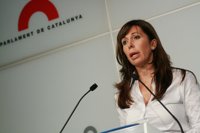 Camacho: Mas lleva a Cataluña hacia "debates estériles"