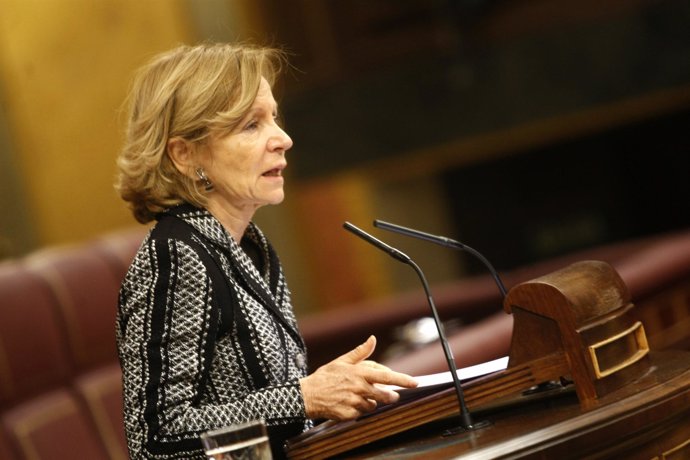 ministra de Economía, Elena Salgado, en el Congreso