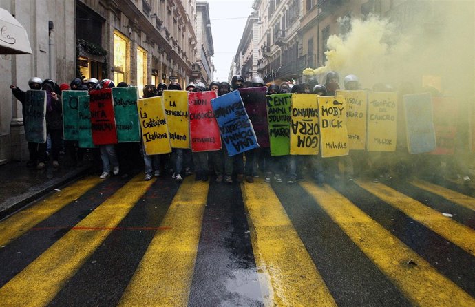 Manifestantes en Italia