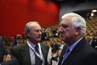 Dirigentes empresariales andaluces muestran "total apoyo" a Herrero y lamentan la actitud "grosera" de Rosell