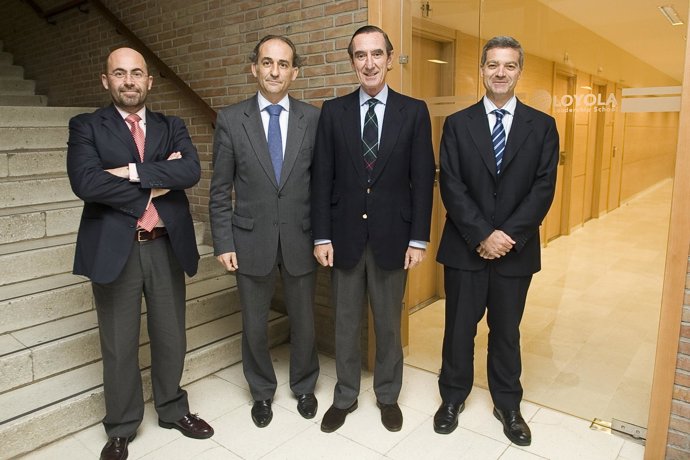 Enríquez y directivos de ETEA