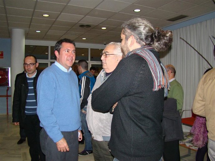 Nota Espadas Reunión ONGS