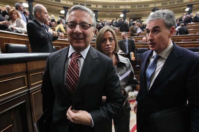 Ministro de Fomento, José Blanco, y el ministro de Presidencia, Ramón Jáuregui