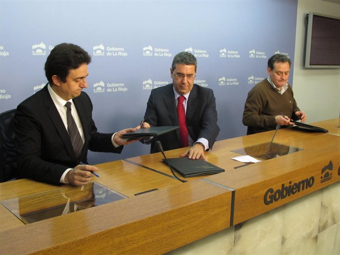 Firma Convenio de Rehabilitación