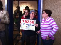 El baile de un número rompe la ilusión de un grupo de amigos de Cáceres que se creyeron millonarios