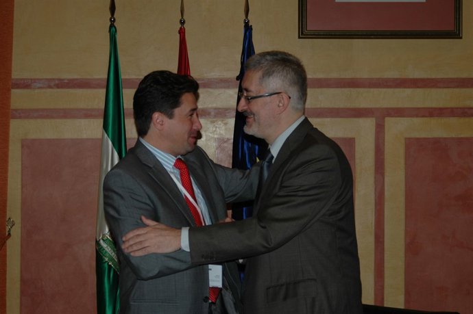 Encuentro entre Ávila y AJE