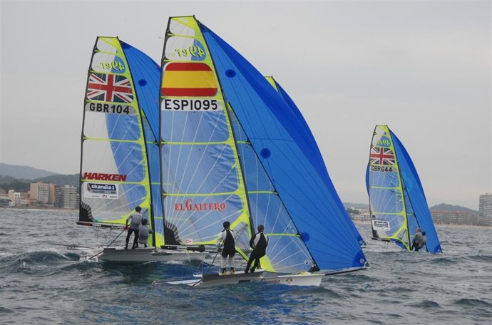 VELA/LOS HERMANOS ALONSO EN 49ER, PACHECO Y BETANZOS EN 470 F Y REYES LASER RADI