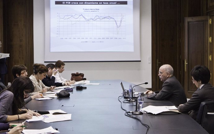 Alberto Larraz presenta el informe "La Economía Aragonesa. Situación y Perspecti