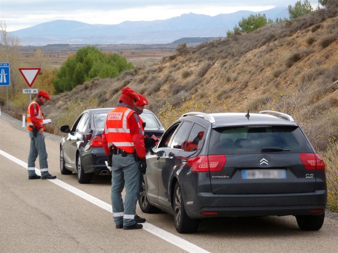 La Policía Foral ha controlado 2.564 vehículos durante la última campaña de pre