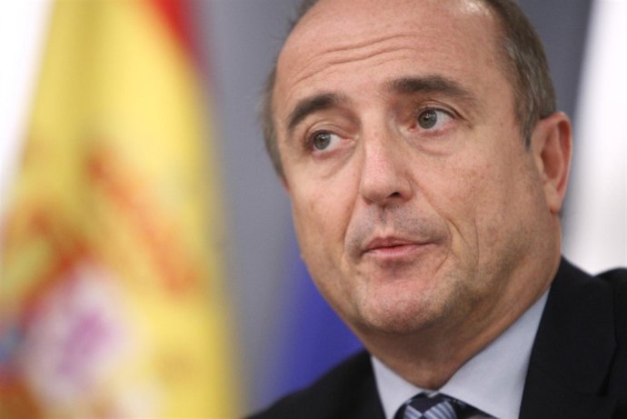 ministro de Industria, Miguel Sebastián, 