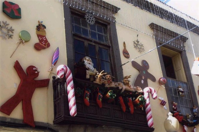 NOTA DE PRENSA. CECAPYME Y FEDECO PREMIAN EL ESFUERZO DE LOS PEQUEÑOS Y MEDIANOS