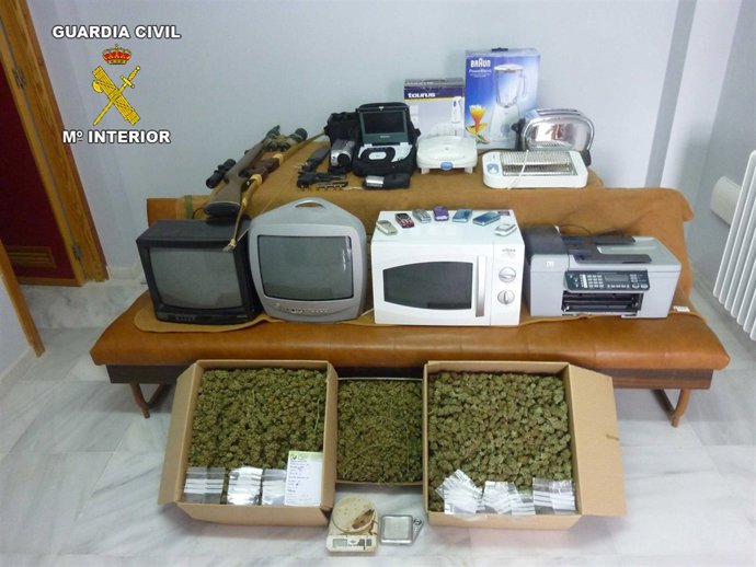 Remitiendo Nota De Prensa Guardia Civil