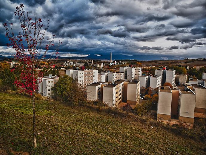 Nota De Prensa: Una Fotografía Del Grupo Urdánoz, En Echavacoiz, De Íñigo Arangu