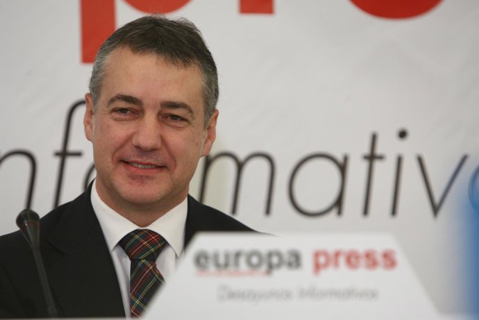 Urkullu en los desayunos de Europa Press