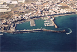 Imagen del Puerto de Roquetas de Mar (Almería)