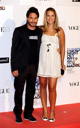 Posado de David de María y Elsa Pinilla 