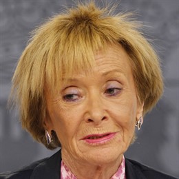 Primer plano de Maria Teresa Fernández de la Vega