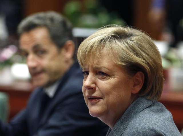 Canciller alemana, Angela Merkle, con el presidente francés Sarkozy