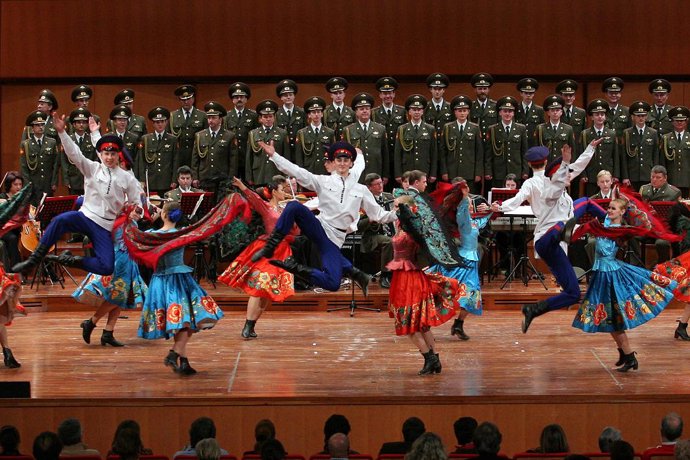 Coro, Ballet y Orquesta del Ejército Ruso de San Petersburgo