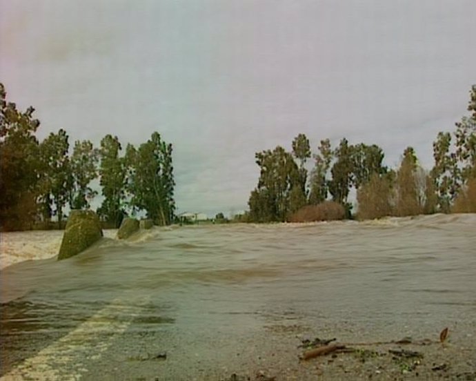 Carretera afectada por las lluvias en Extremadura