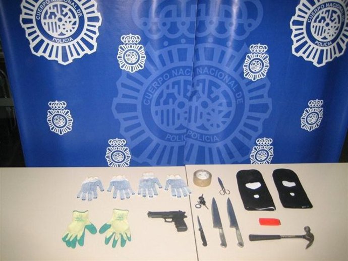 Efectos intervenidos al detenido