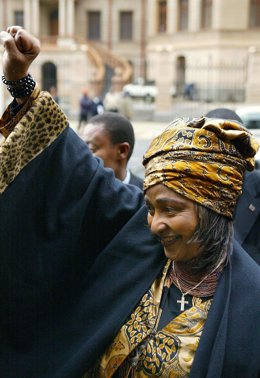 Winnie Madikizela-Mandela, la mujer de Nelson Mandela