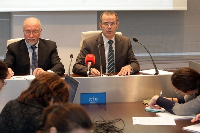 O conselleiro de Educación e Ordenación Universitaria, Xesús Vázquez Abad, prese