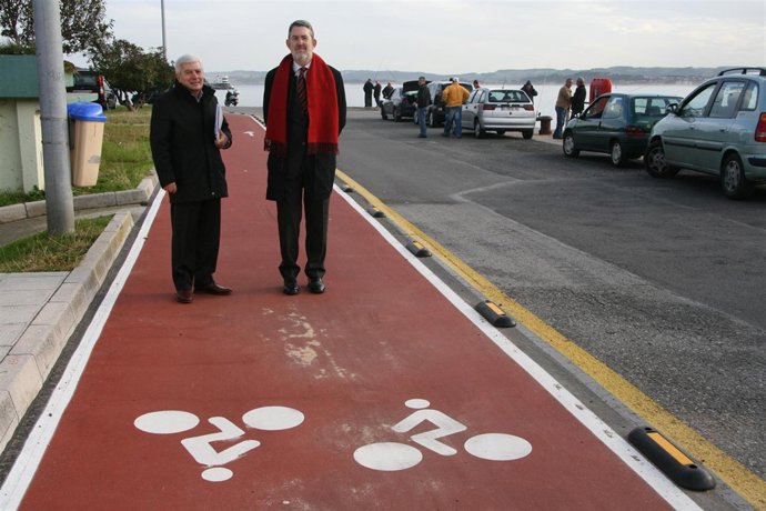 Ibáñez en el carril bici. 