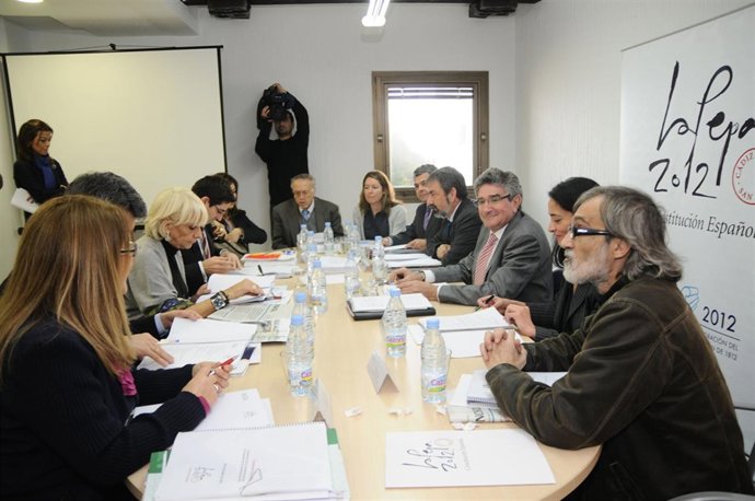 Nota De Prensa Y Foto Del Consorcio Del Bicentenario