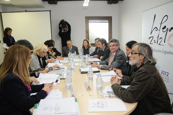 Nota De Prensa Y Foto Del Consorcio Del Bicentenario