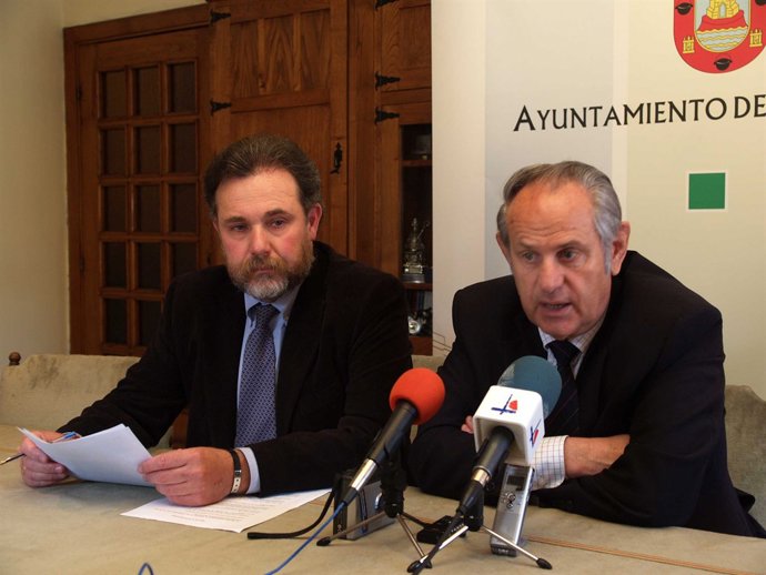 El alcalde, Ángel Duque