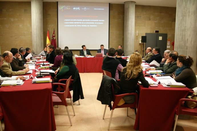 El consejero José Ballesta preside el Consejo de Administración de la Entidad Pú