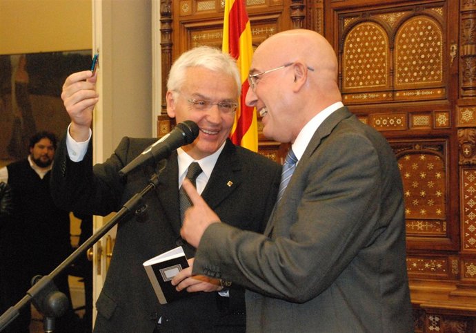 Mascarell y Tresserras en el traspaso de cartera