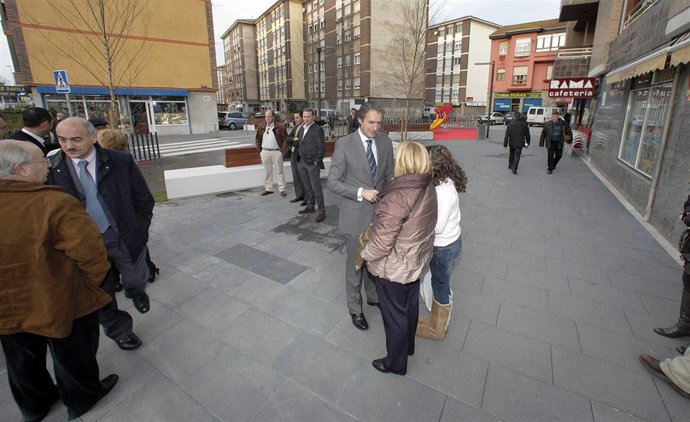 Foto Glorieta Calle Monte