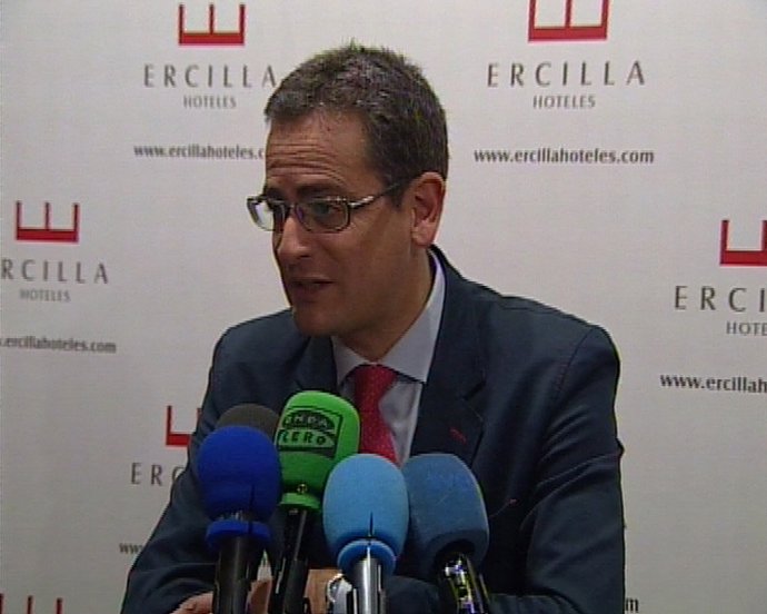 Basagoiti pregunta que pasaria en EEUU si un periódico presenta a Al Qaeda como 