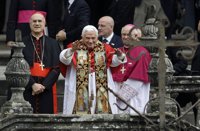 El Papa pide que el Año Compostelano traiga luz para España y para Europa