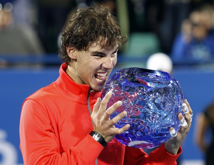 Nadal volvió a ganar en Abu Dhabi