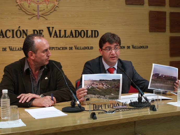 El Portavoz Del PSOE En La Diputación De Valladolid, Juan José Zancada, Y El Dip