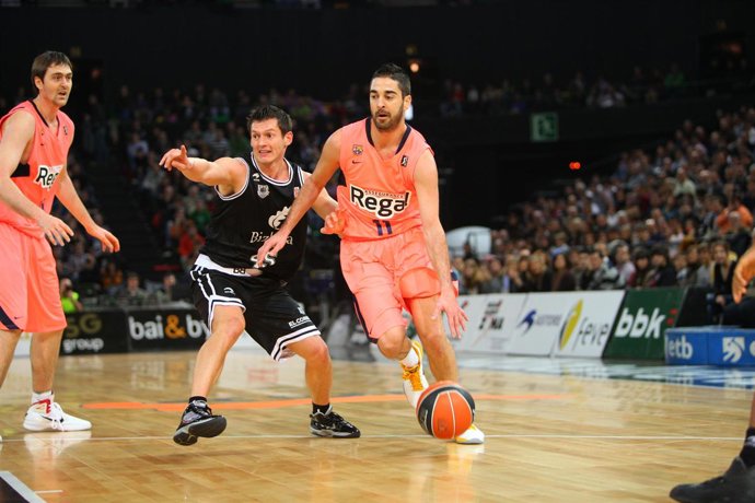 El Barcelona defendió su liderato en Bilbao