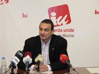 IU anima a participar en la manifestación de este martes contra unos recortes que "deterioran" los servicios públicos