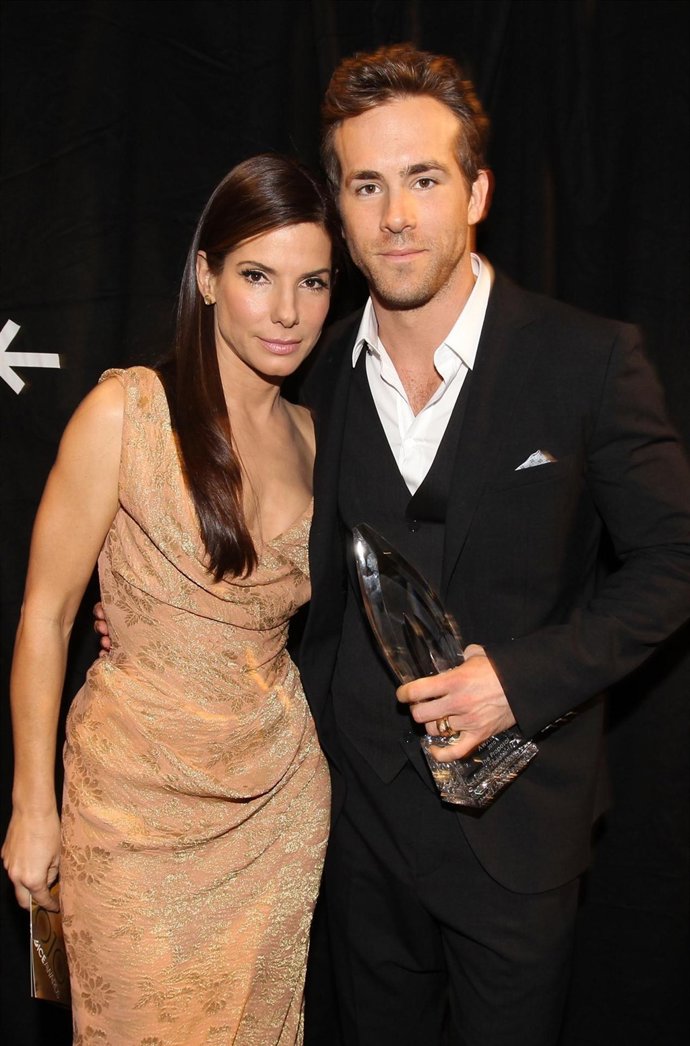 Sandra Bullock y Ryan Reynolds