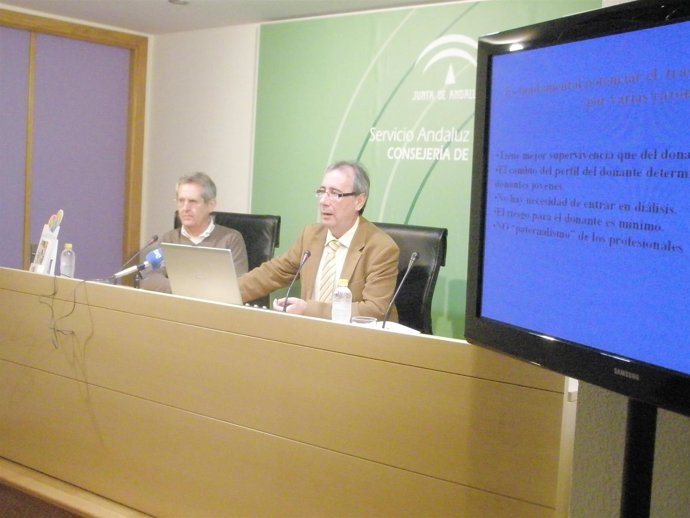 Rueda de prensa con el coordinador de Trasplantes de Andalucía, Manuel Alonso