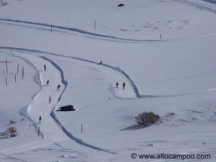 Esquí de fondo en Alto Campoo (Imagen de archivo)