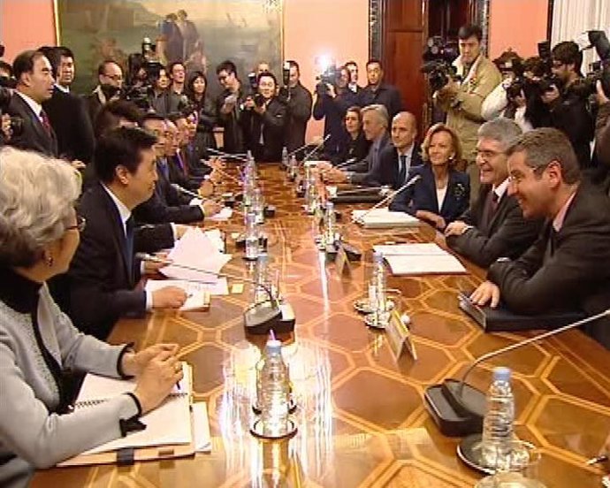 Reunión de Salgado y Li Keqiang