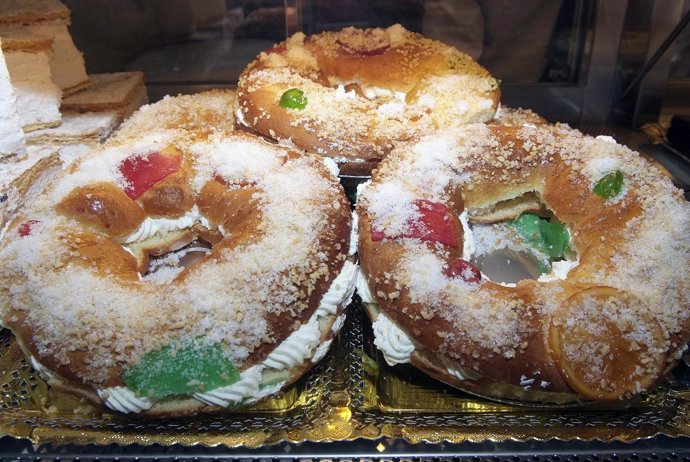 Roscón de reyes, dulces, Navidad