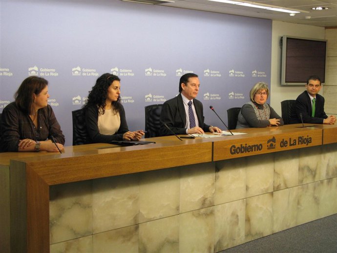 Momento de la rueda de prensa